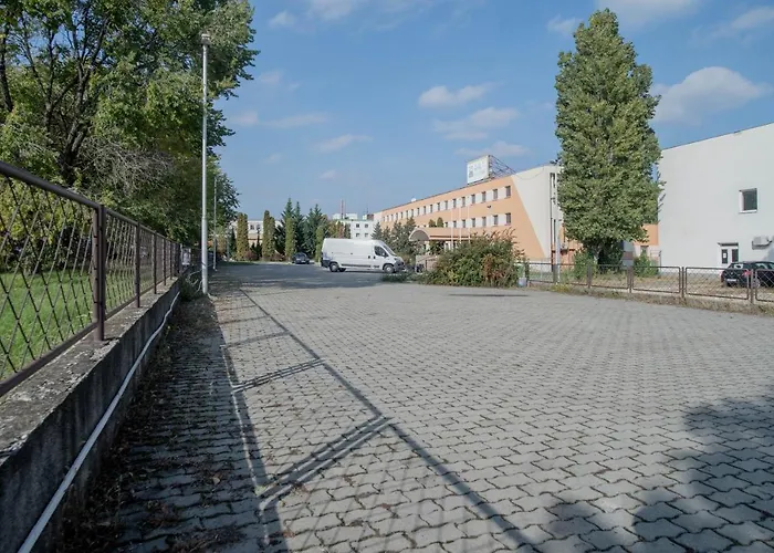 Frankfurt 3* בודפשט