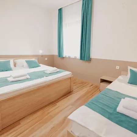 Frankfurt 3*